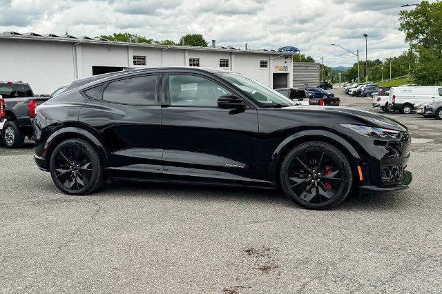 Certified 2025 Ford Mustang Mach-E GT AWD/4WD image 2
