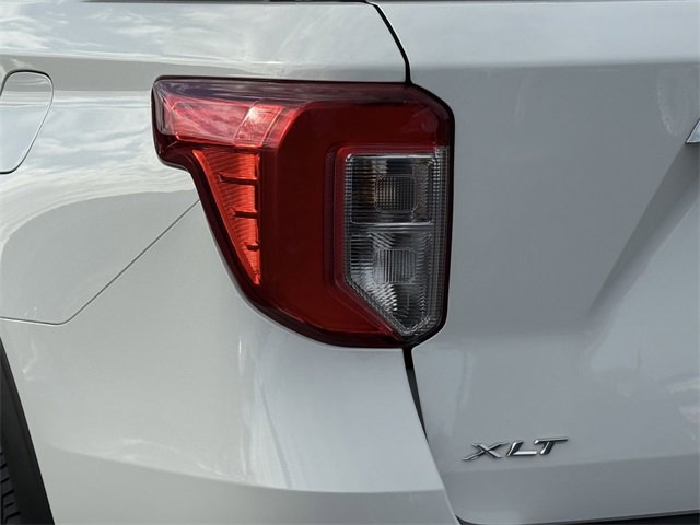 Certified 2023 Ford Explorer XLT image 29