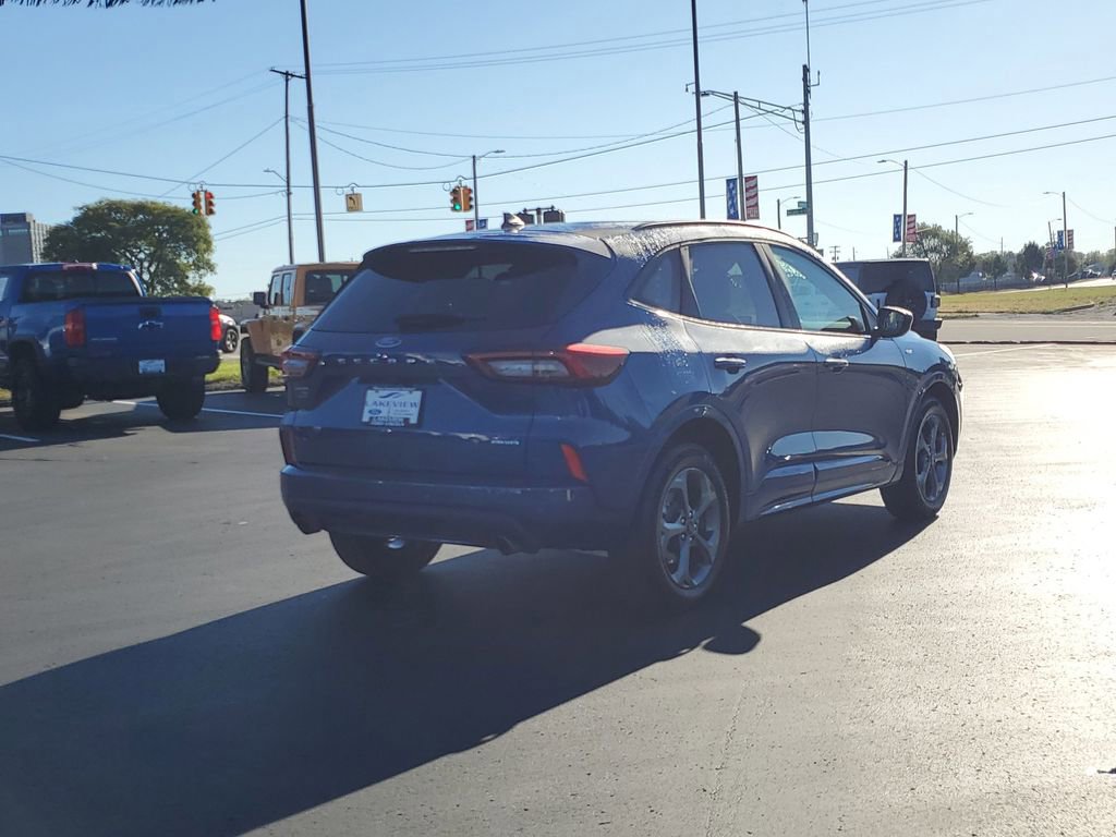 Certified 2023 Ford Escape ST-Line w/ Tech Pack #1 image 2