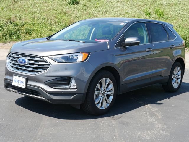 Certified 2024 Ford Edge Titanium AWD/4WD image 2