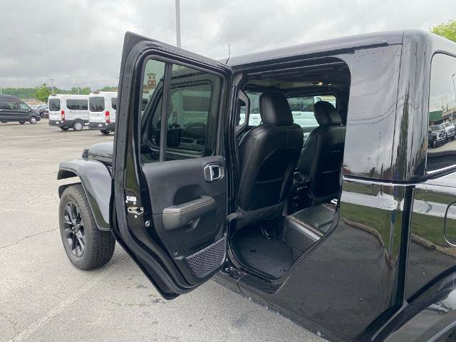 Used 2021 Jeep Gladiator Overland AWD/4WD image 25