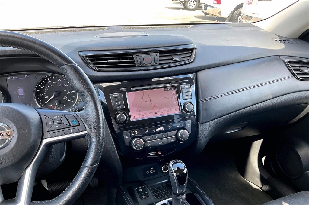 Used 2019 Nissan Rogue SL image 9