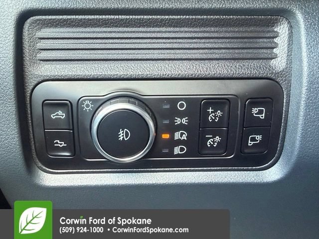Certified 2026 Ford F350 Platinum w/ Tremor Off-Road Package AWD/4WD image 27