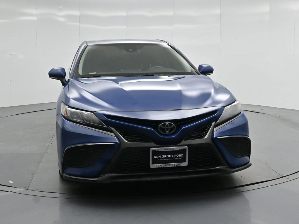 Used 2023 Toyota Camry SE w/ Cold Weather Package image 50