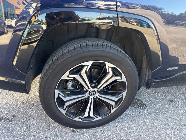 Used 2023 Toyota RAV4 XSE w/ Weather Package AWD/4WD image 16