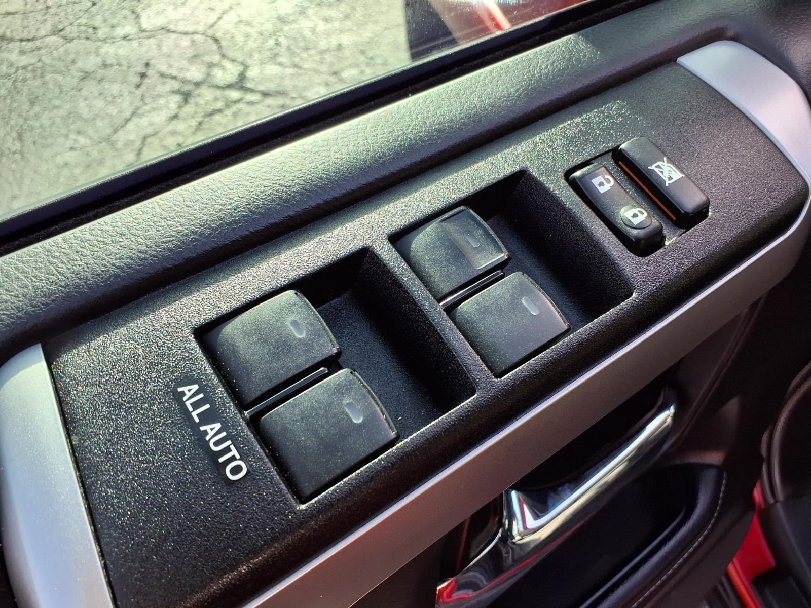 Used 2022 Toyota 4Runner SR5 Premium w/ Moonroof Package AWD/4WD image 14