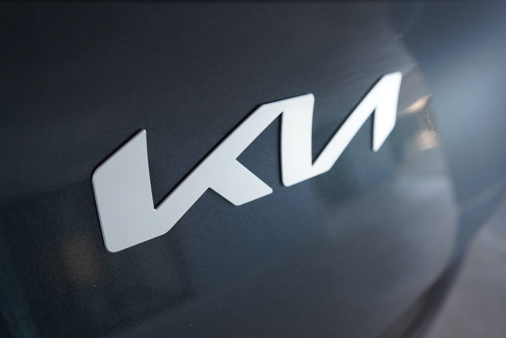 Used 2024 Kia Sportage SX FWD image 6