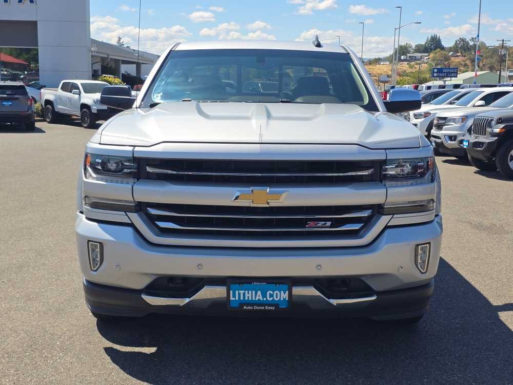 Used 2017 Chevrolet Silverado 1500 LTZ Z71 w/ LTZ Plus Package AWD/4WD image 8