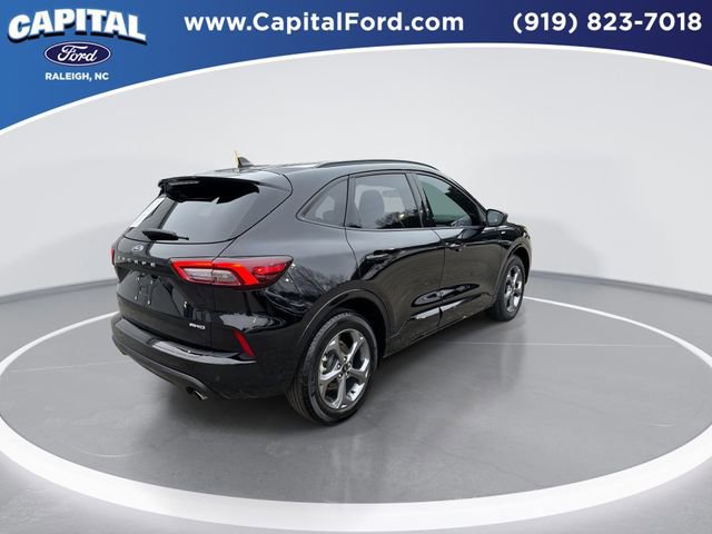 Certified 2024 Ford Escape ST-Line w/ Tech Pack #1 image 6
