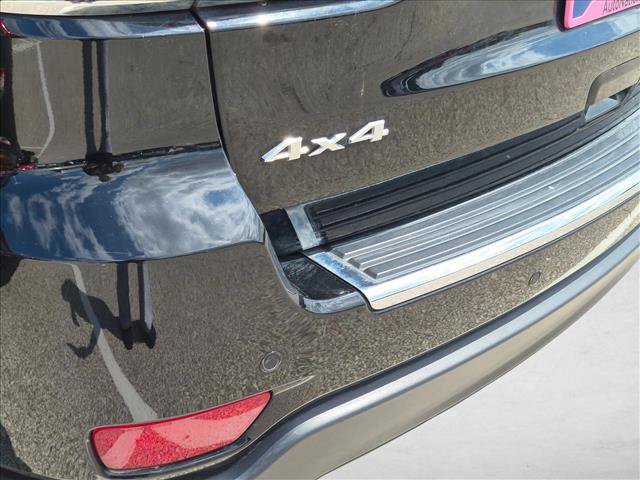 Used 2021 Jeep Grand Cherokee Limited AWD/4WD image 14