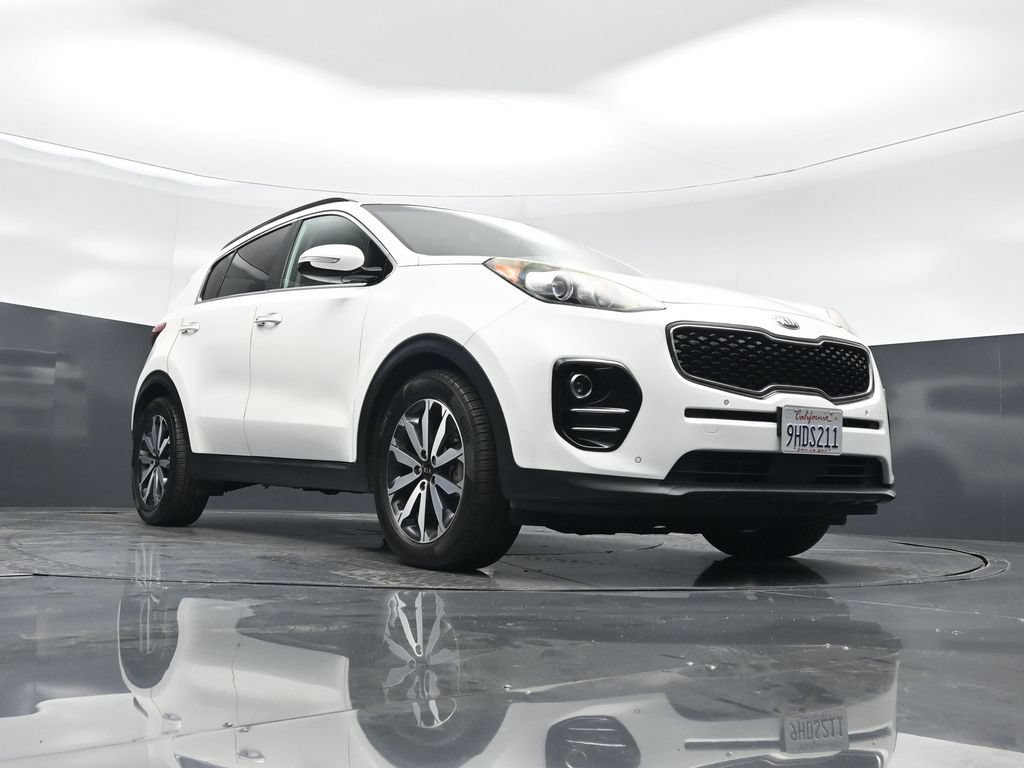 Used 2018 Kia Sportage EX w/ EX Technology Package FWD image 47