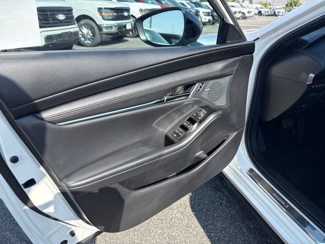 Used 2021 MAZDA MAZDA3 Hatchback w/Premium Plus Pkg AWD/4WD image 13