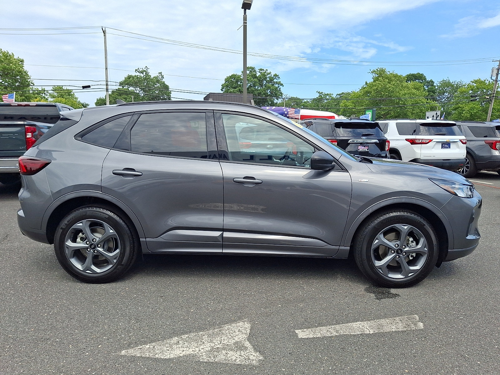 Certified 2023 Ford Escape ST-Line w/ Tech Pack #1 AWD/4WD image 12