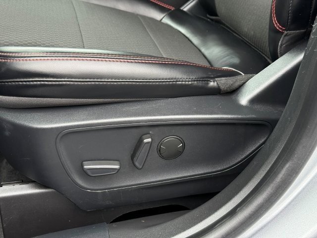 Certified 2024 Ford Escape ST-Line image 12