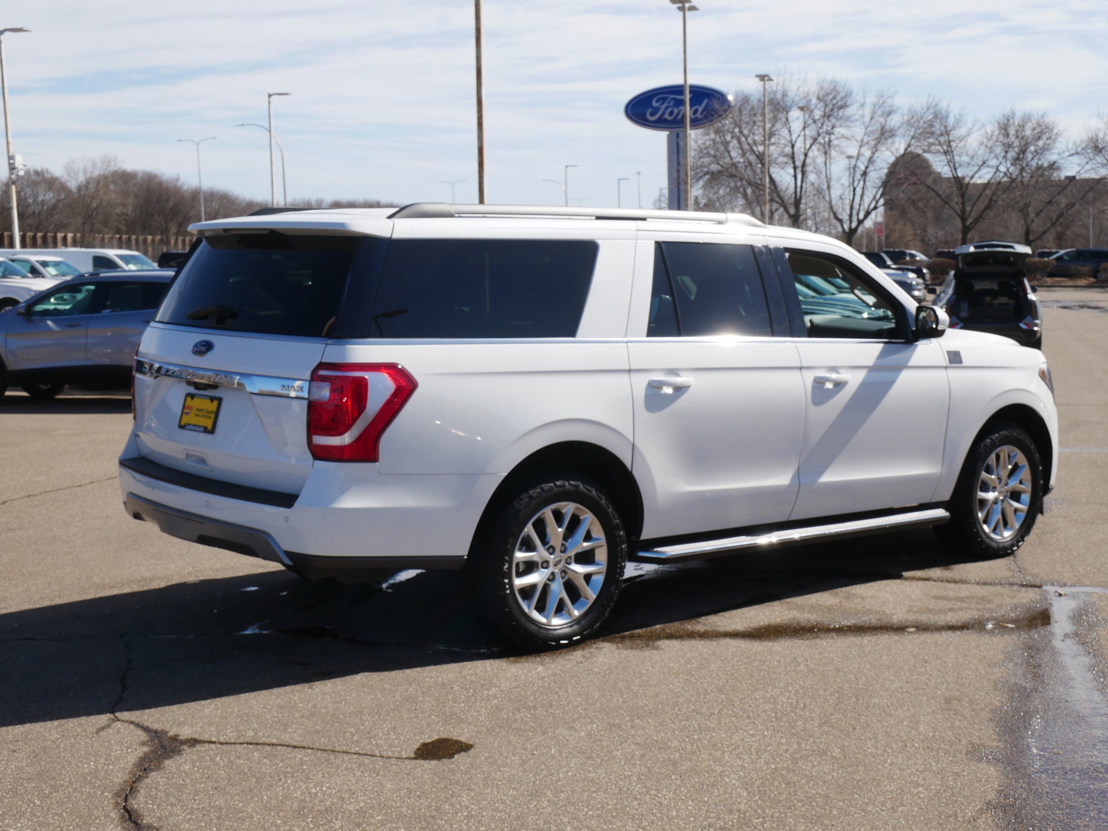 Certified 2021 Ford Expedition Max XLT image 9