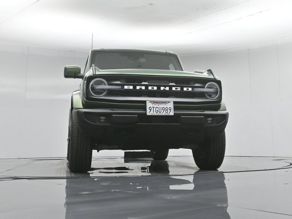Certified 2025 Ford Bronco Outer Banks AWD/4WD image 48