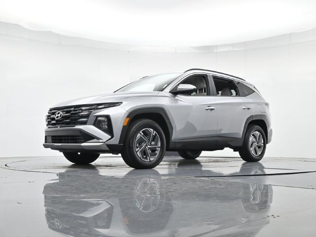 Used 2025 Hyundai Tucson Blue AWD/4WD image 36