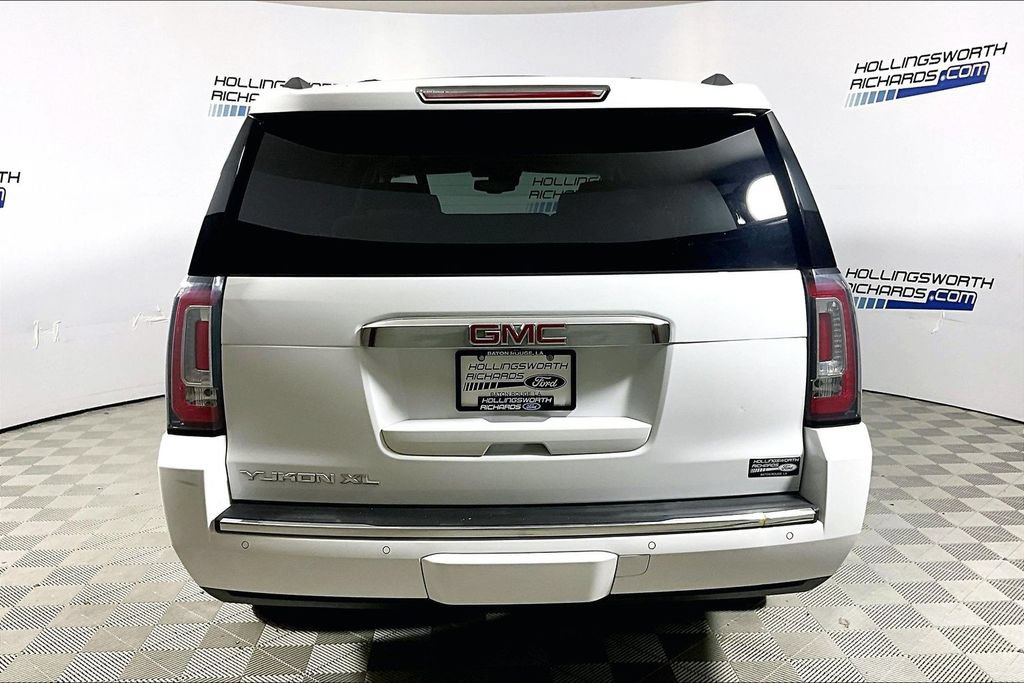 Used 2019 GMC Yukon XL Denali w/ Open Road Package RWD image 4