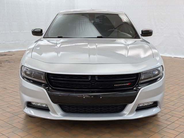 Used 2023 Dodge Charger SXT w/ Plus Group RWD image 2