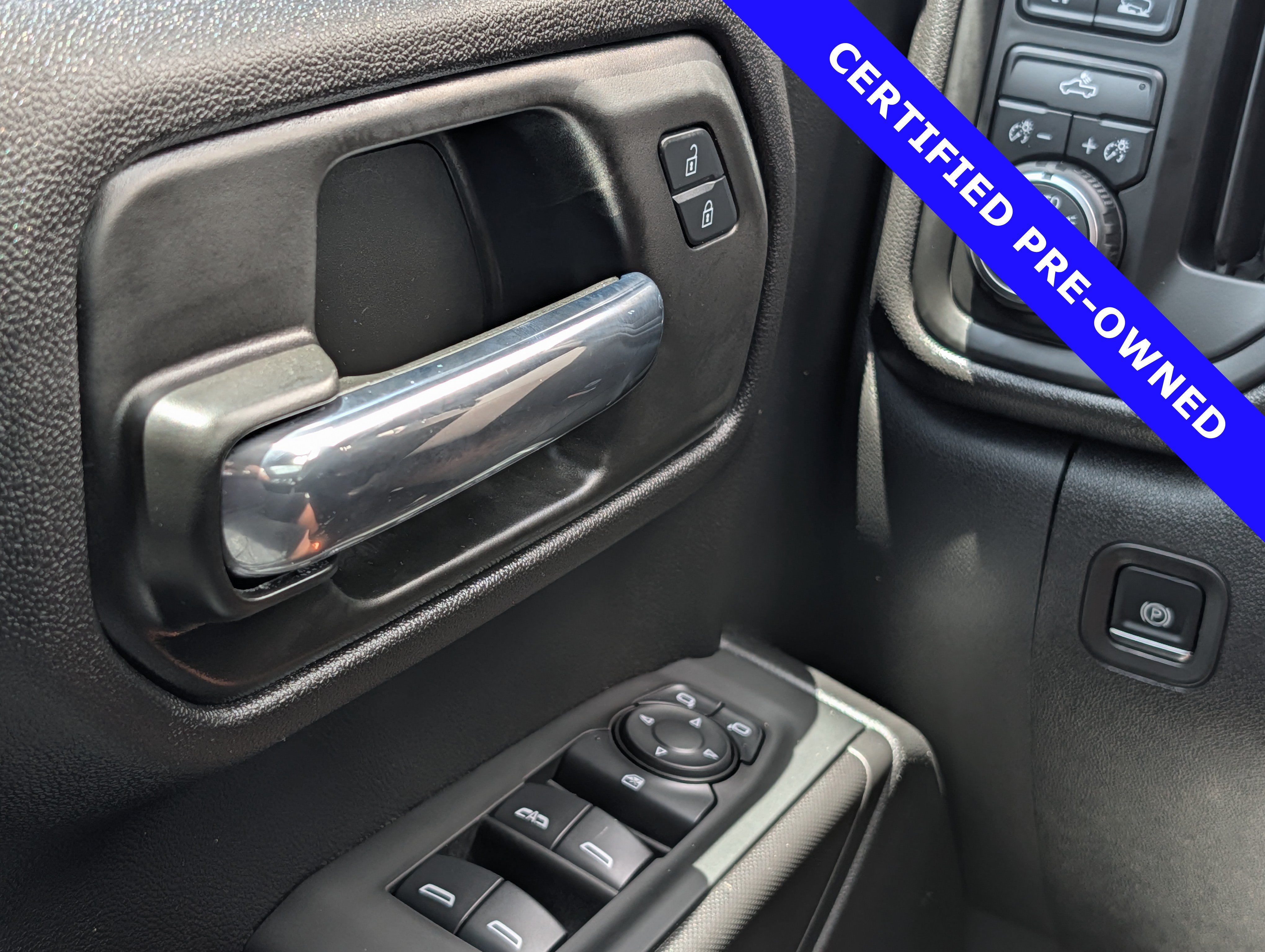 Used 2024 Chevrolet Silverado 1500 Custom w/ Turbomax Blackout Package AWD/4WD image 24