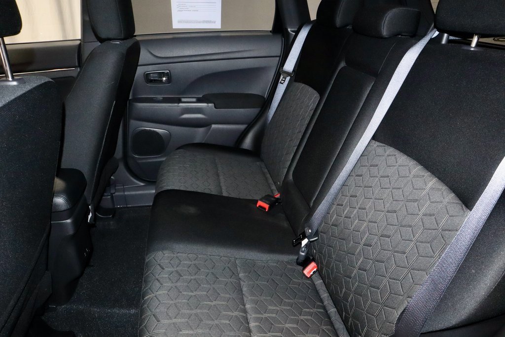 Used 2024 Mitsubishi Outlander Sport AWD image 22