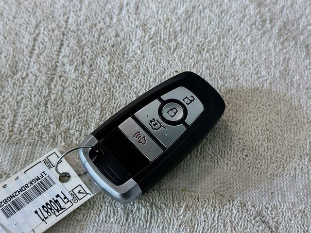 Certified 2022 Ford Explorer XLT image 29