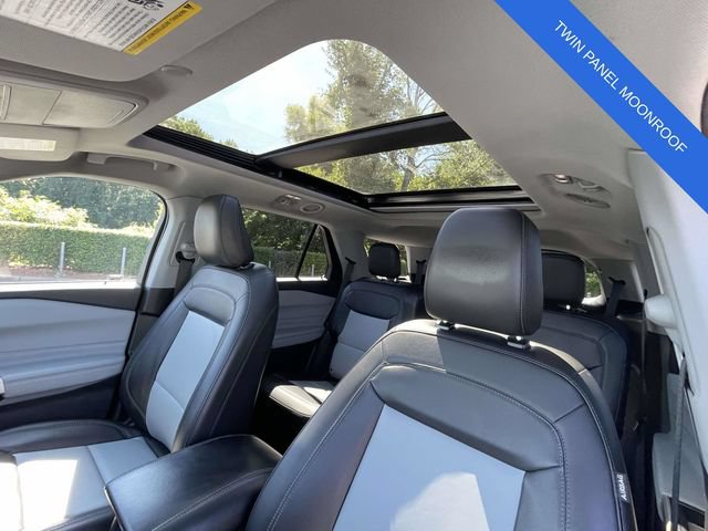 Certified 2023 Ford Explorer XLT w/ Equipment Group 202A RWD image 7