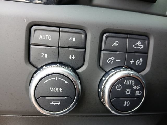 Used 2024 GMC Sierra 2500 AT4 w/ AT4 Premium Plus Package AWD/4WD image 18