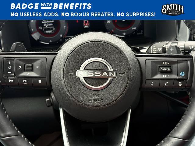 Used 2024 Nissan Pathfinder Platinum AWD/4WD image 16