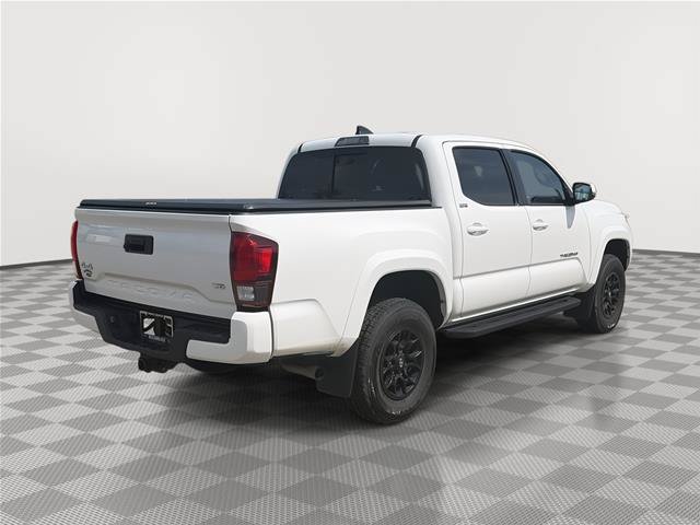 Used 2022 Toyota Tacoma SR5 w/ Technology Package AWD/4WD image 10