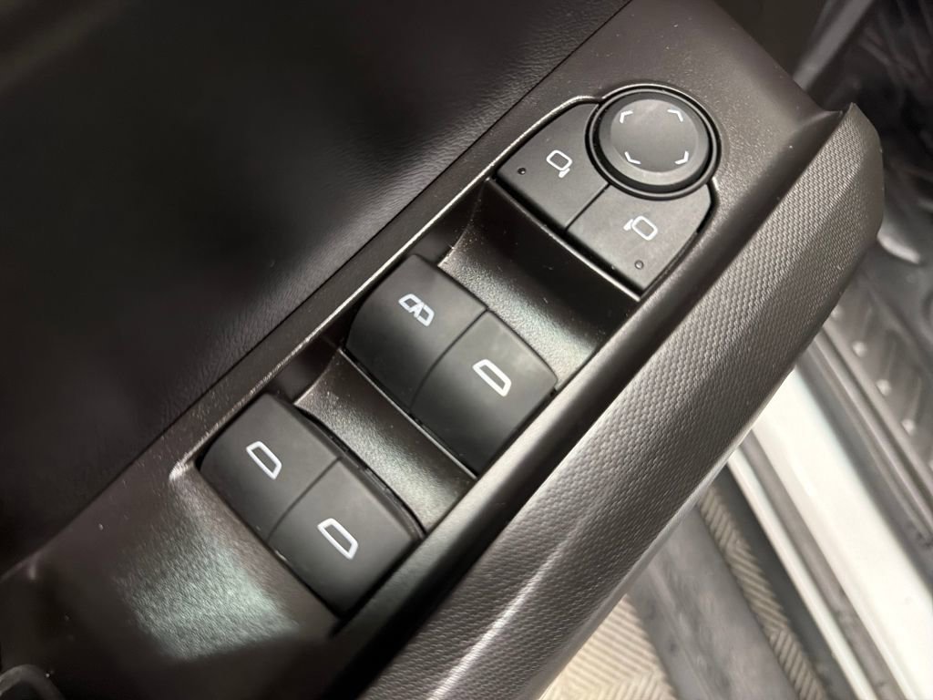 Used 2024 Chevrolet Colorado Trail Boss w/ Advanced Trailering Package image 17