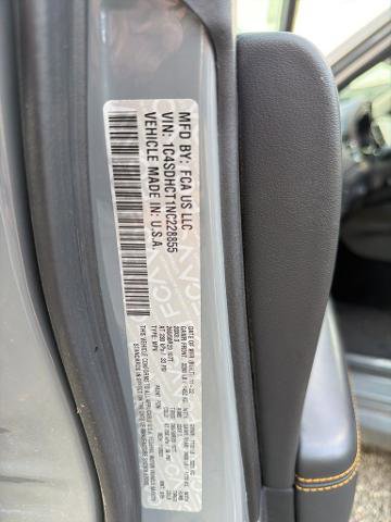 Used 2022 Dodge Durango R/T w/ Quick Order Package 22F image 14