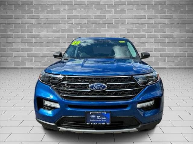 Certified 2023 Ford Explorer XLT w/ Equipment Group 202A AWD/4WD image 6