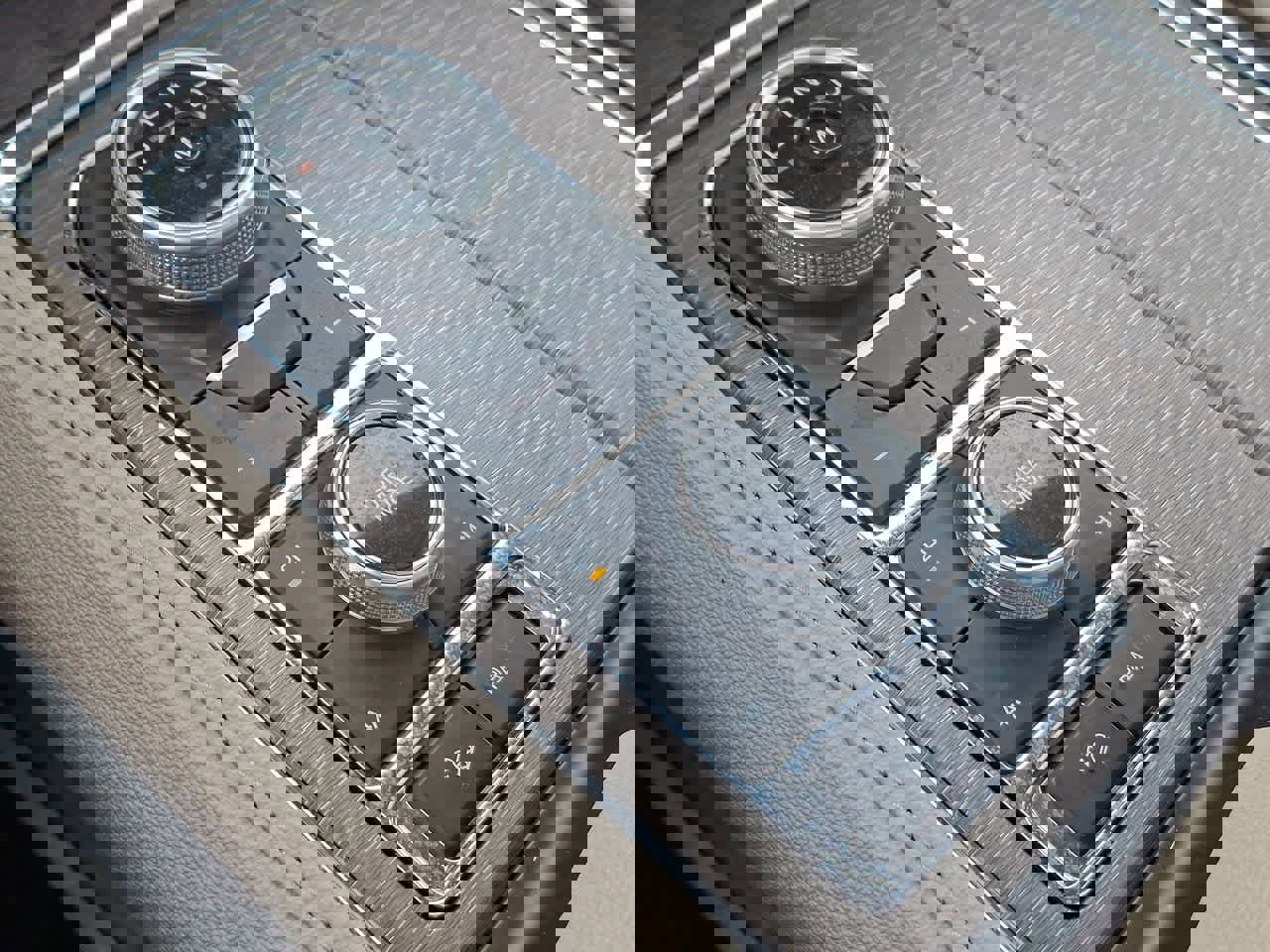 Certified 2024 Ford Expedition Max Limited image 18