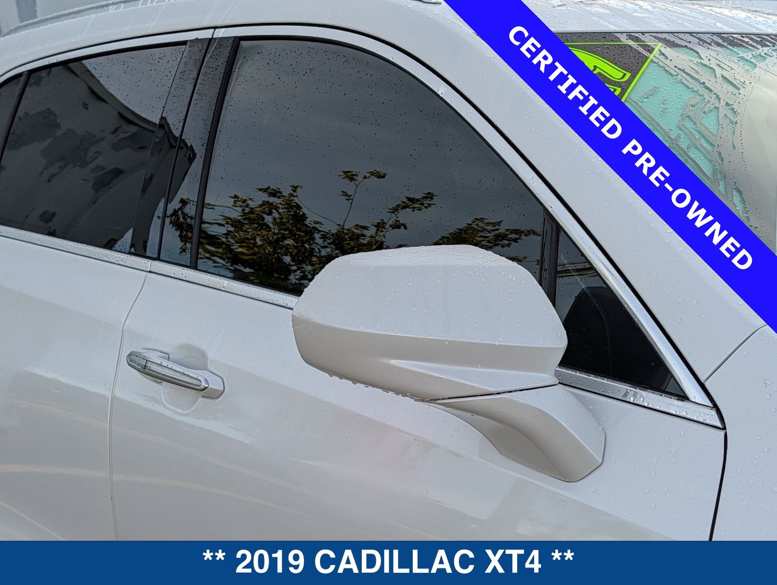 Used 2019 Cadillac XT4 Premium Luxury FWD image 11