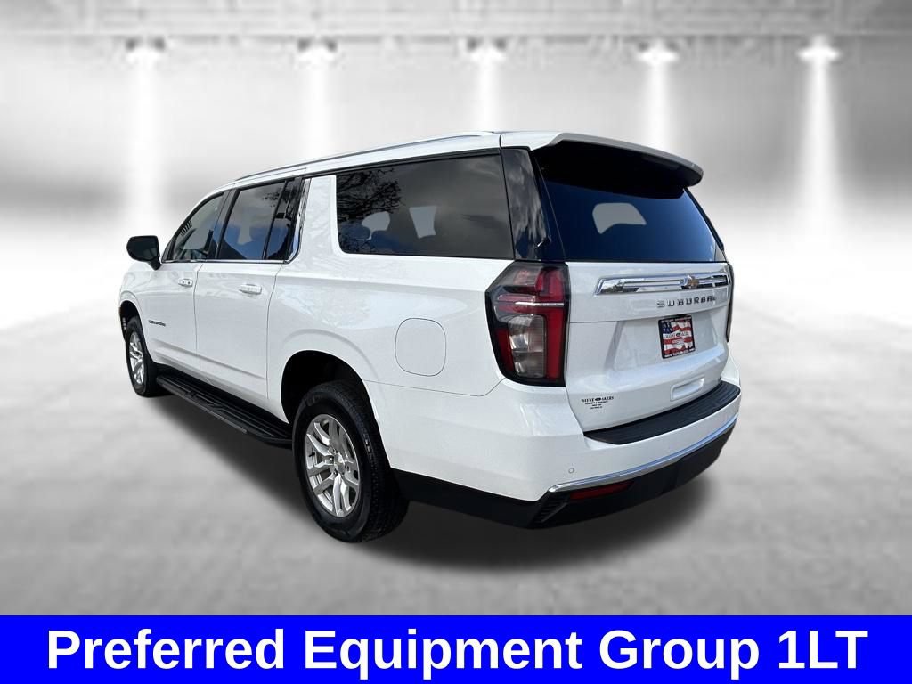 Used 2023 Chevrolet Suburban LT AWD/4WD image 7