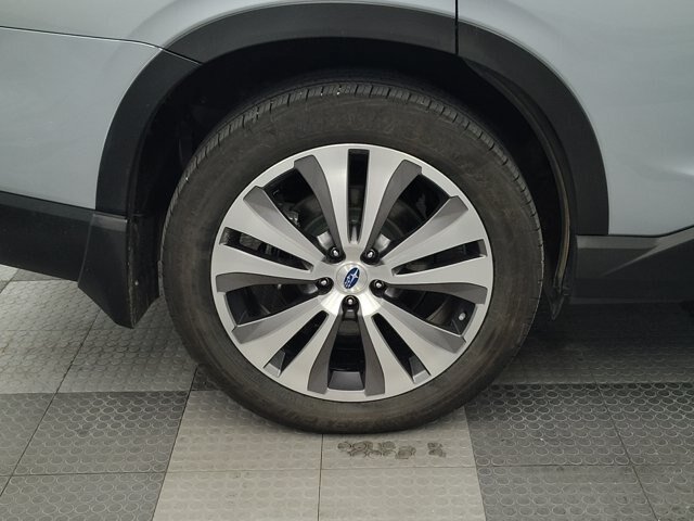 Used 2020 Subaru Ascent Limited w/ Technology Package AWD/4WD image 12