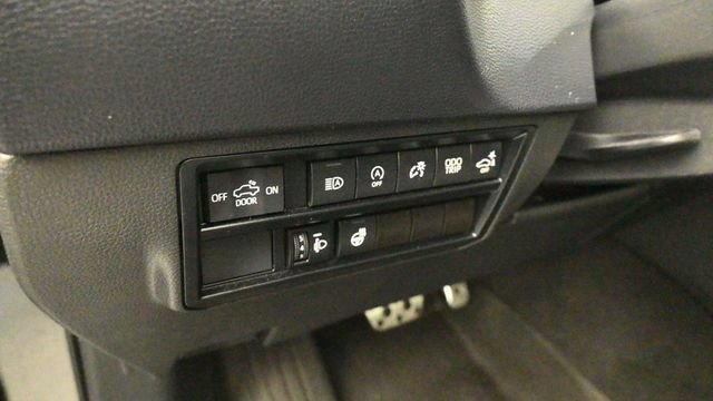 Used 2023 Toyota Tundra SR5 AWD/4WD image 15