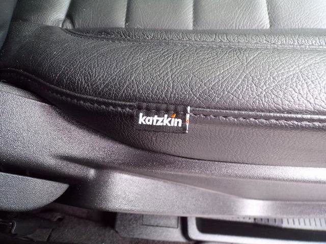 Certified 2018 Ford Escape SE w/ SE Sport Appearance Package image 15