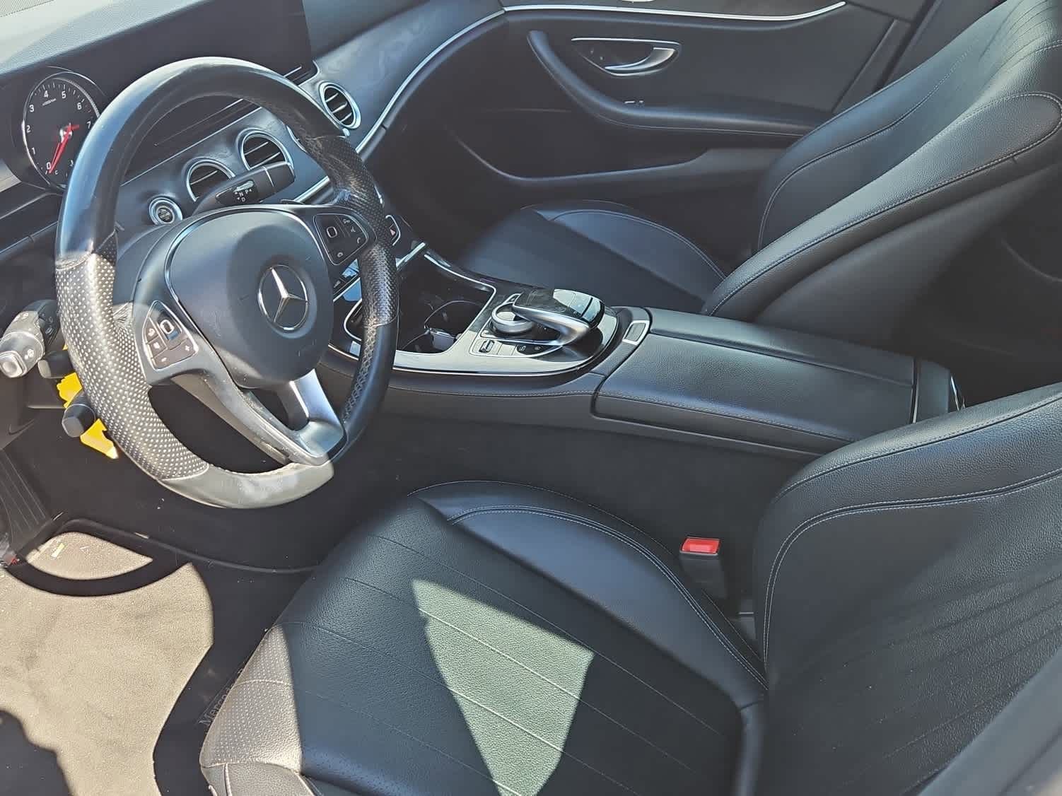 Used 2017 Mercedes-Benz E 400 4MATIC Wagon image 15