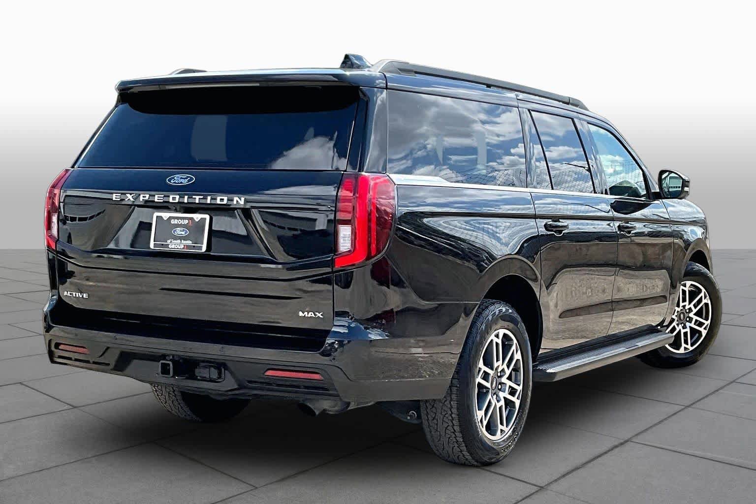 Certified 2025 Ford Expedition Max Active AWD/4WD image 13