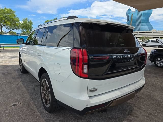 Certified 2025 Ford Expedition King Ranch AWD/4WD video 4