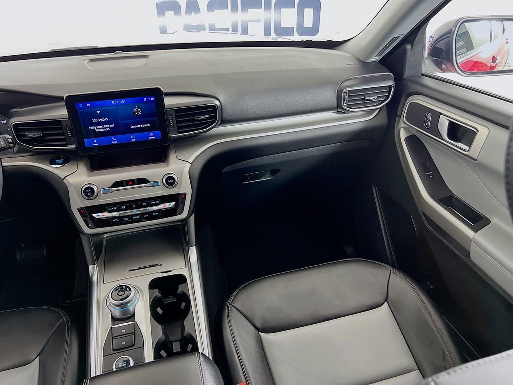 Certified 2023 Ford Explorer XLT w/ Equipment Group 202A image 28