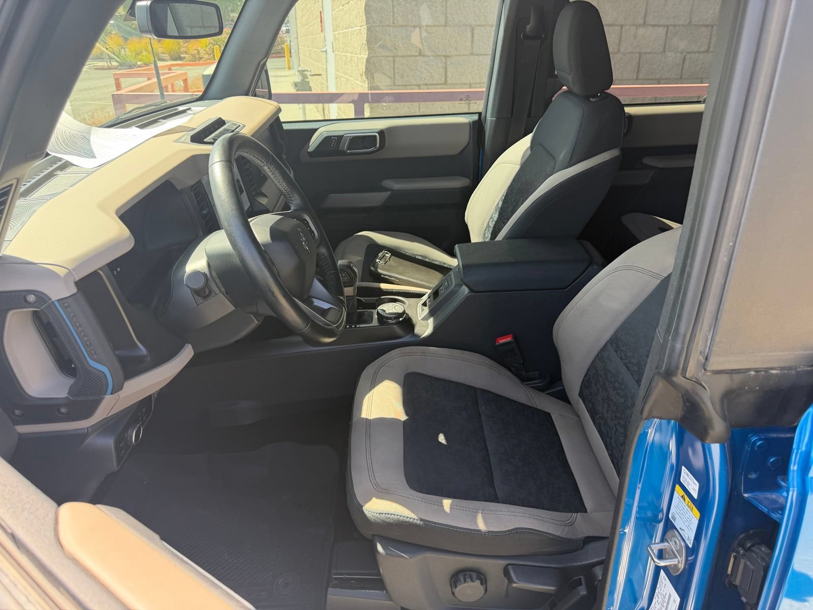 Certified 2023 Ford Bronco Wildtrak AWD/4WD image 9