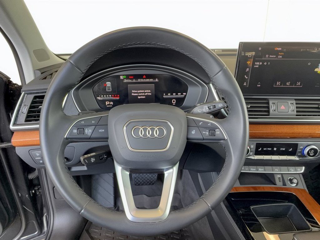 Used 2023 Audi Q5 2.0T Premium Plus w/ Premium Plus Package AWD/4WD image 10