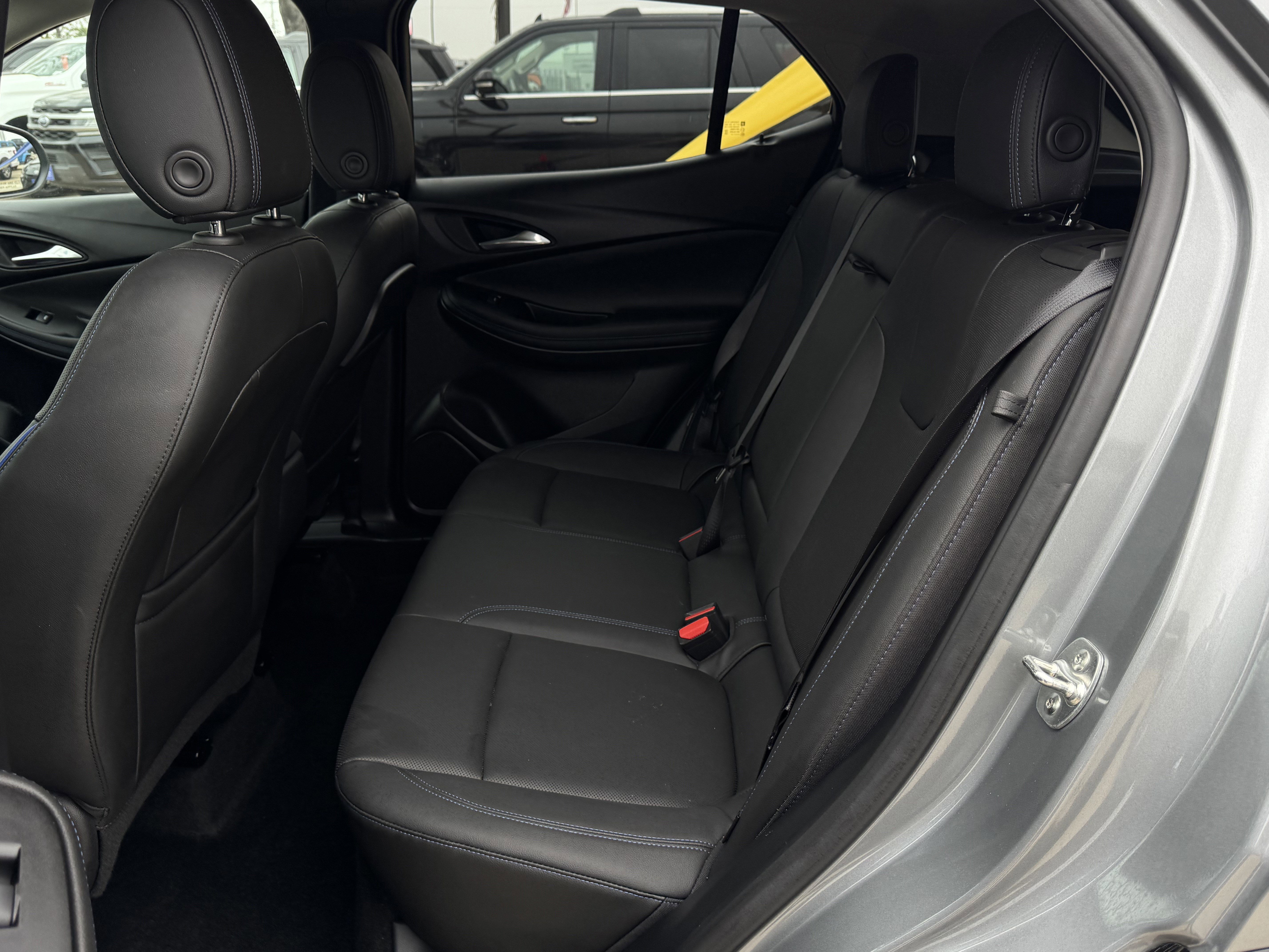 Used 2025 Buick Encore GX Sport Touring w/ Comfort Package image 12