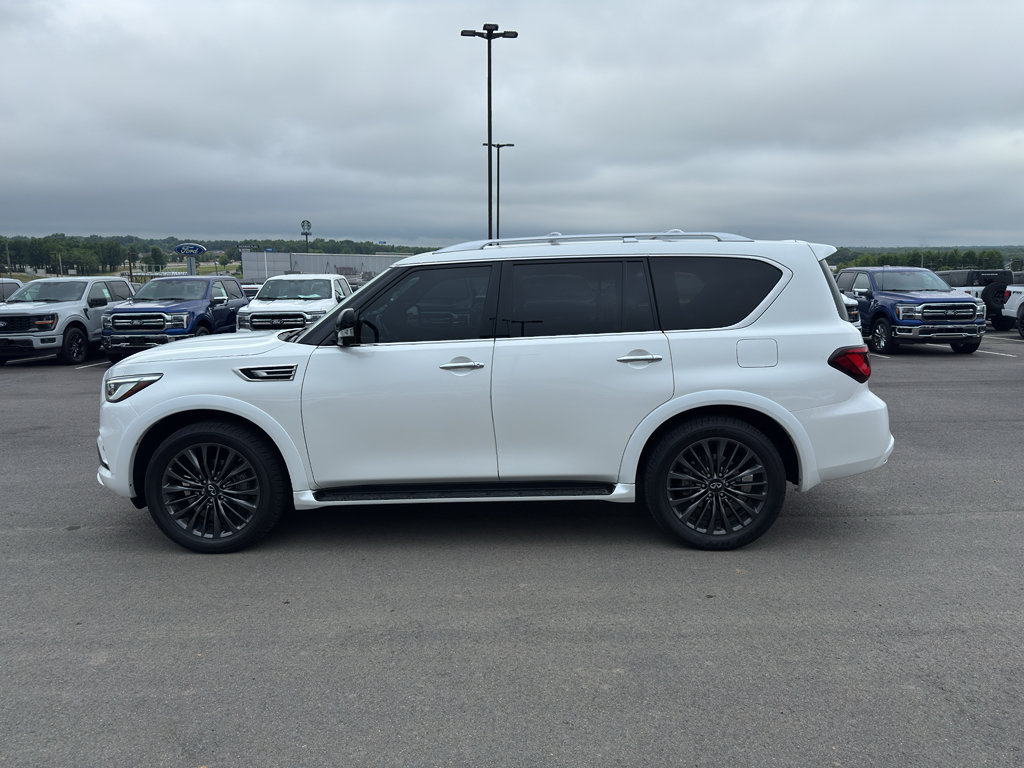 Used 2024 INFINITI QX80 Sensory AWD/4WD image 8