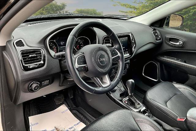 Used 2019 Jeep Compass Limited AWD/4WD image 13