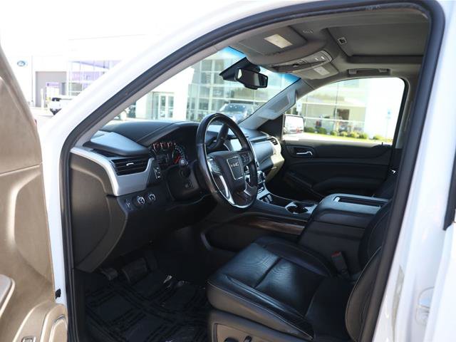 Used 2019 GMC Yukon XL SLT w/ Open Road Package AWD/4WD image 22