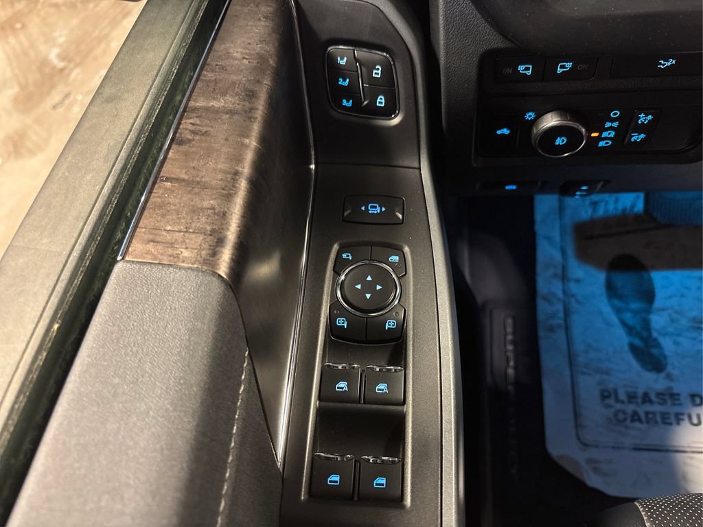 Certified 2024 Ford F250 Lariat AWD/4WD image 35